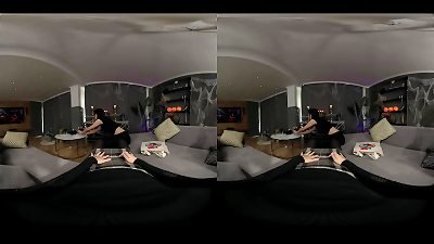 万圣节三人组与她最好的朋友和吸血鬼