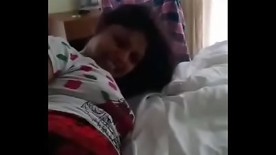 很酷的印度喀拉拉邦女士与她的男朋友 27 享受驼峰快乐