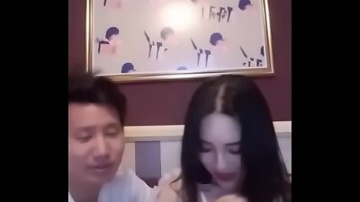 我在KTV的美妙日本女友