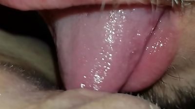 舔我姐姐的阴道